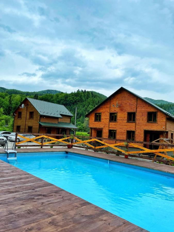 Villa Na Uzlissi Mihova Exterior foto